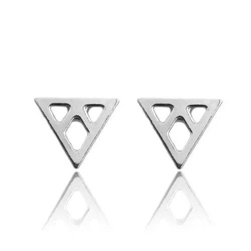 Srebrne kolczyki trójkąciki