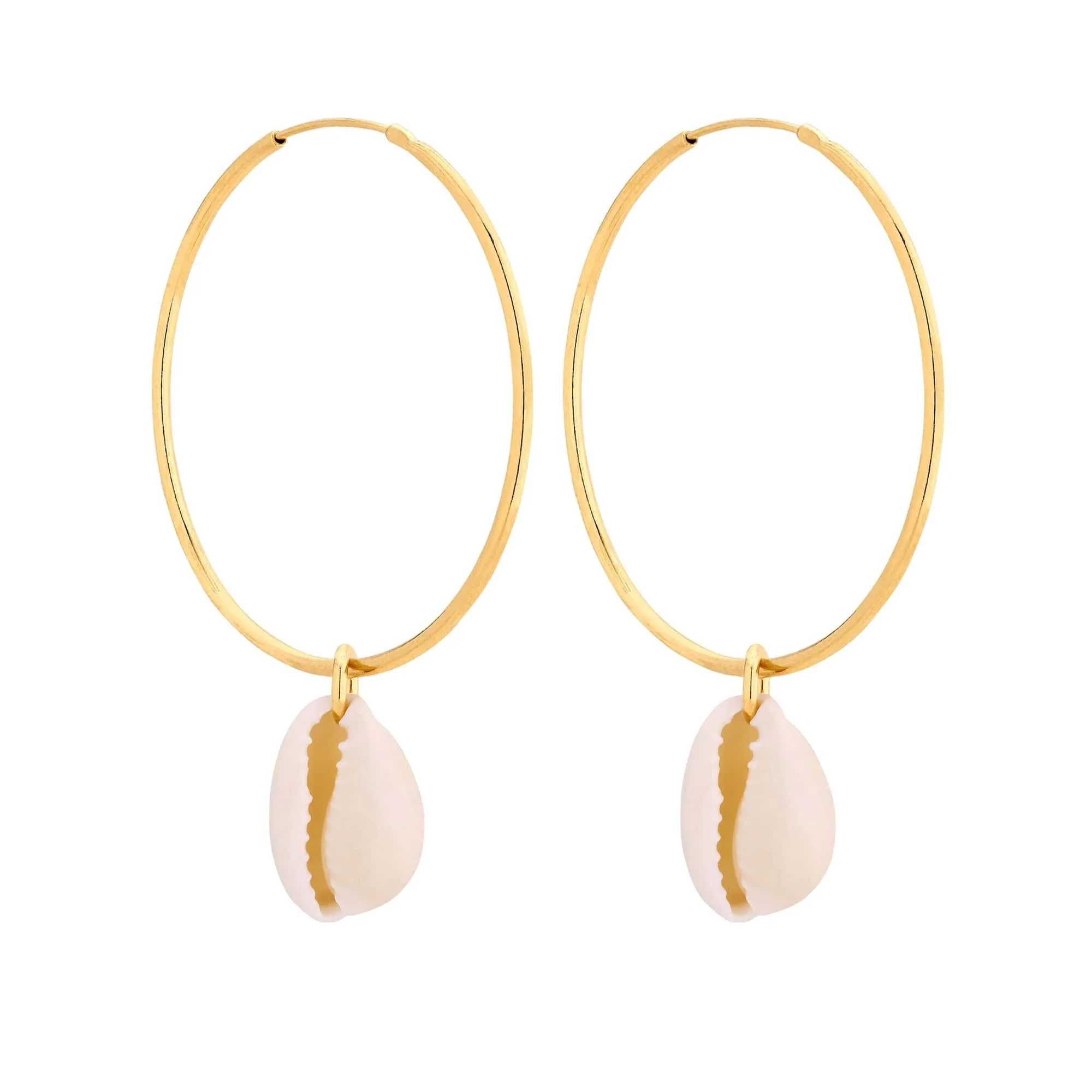 Złote kolczyki koła z muszelkami