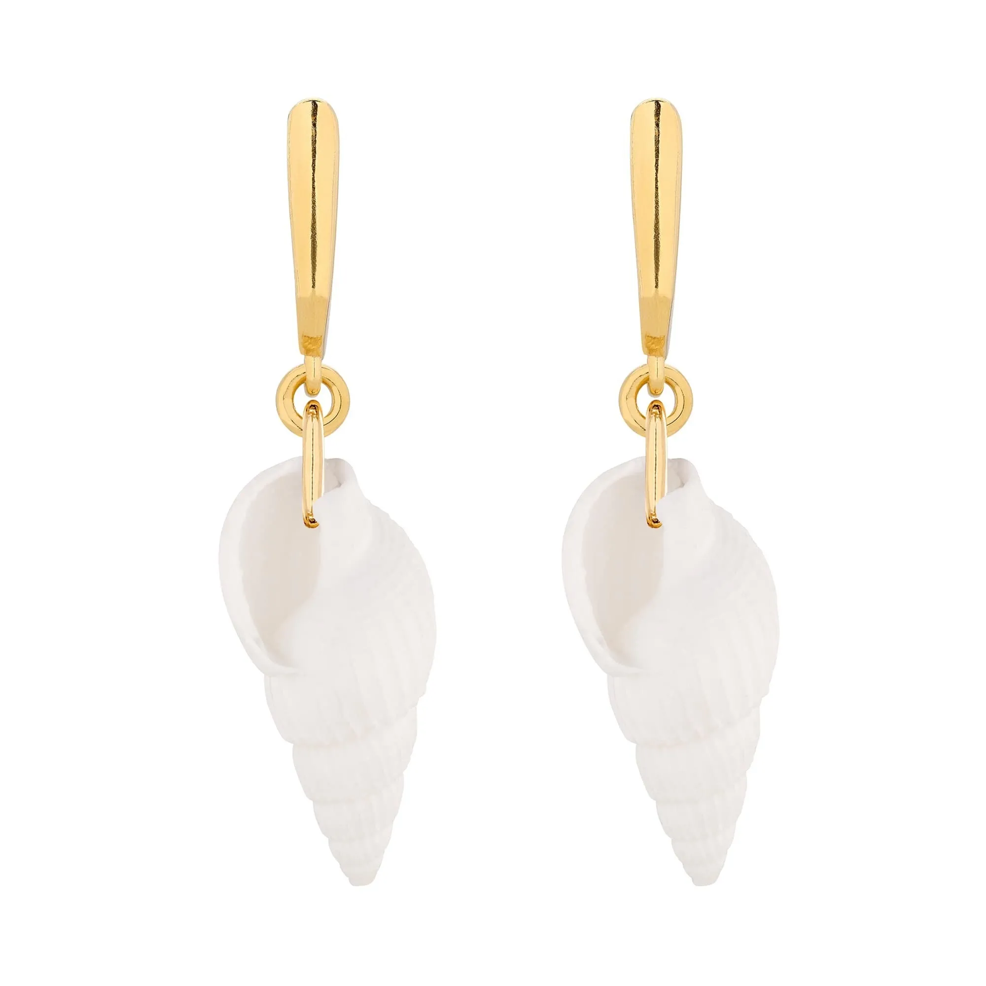 Złote kolczyki z białymi muszelkami