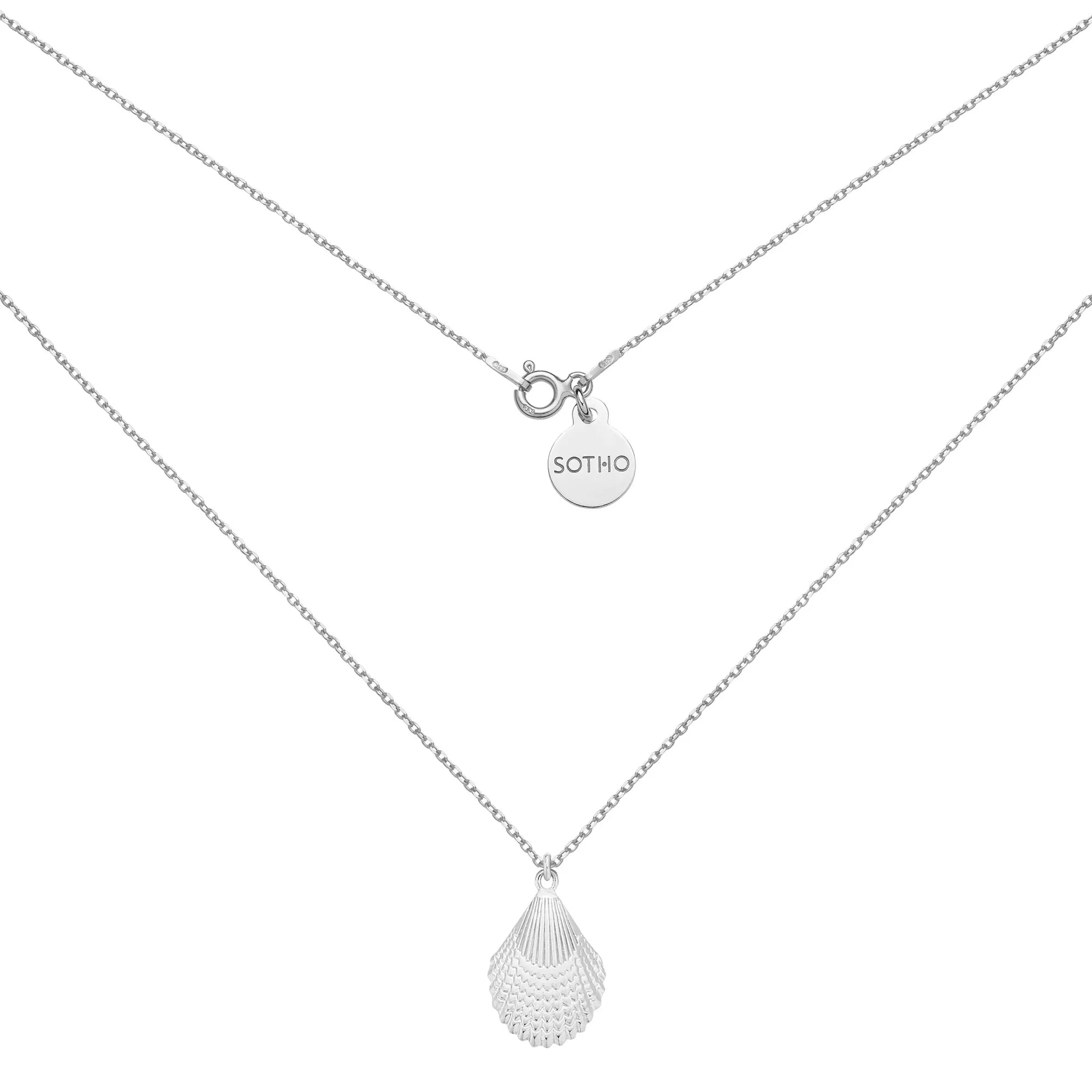 Srebrny naszyjnik z muszlą : Długość - 45 cm