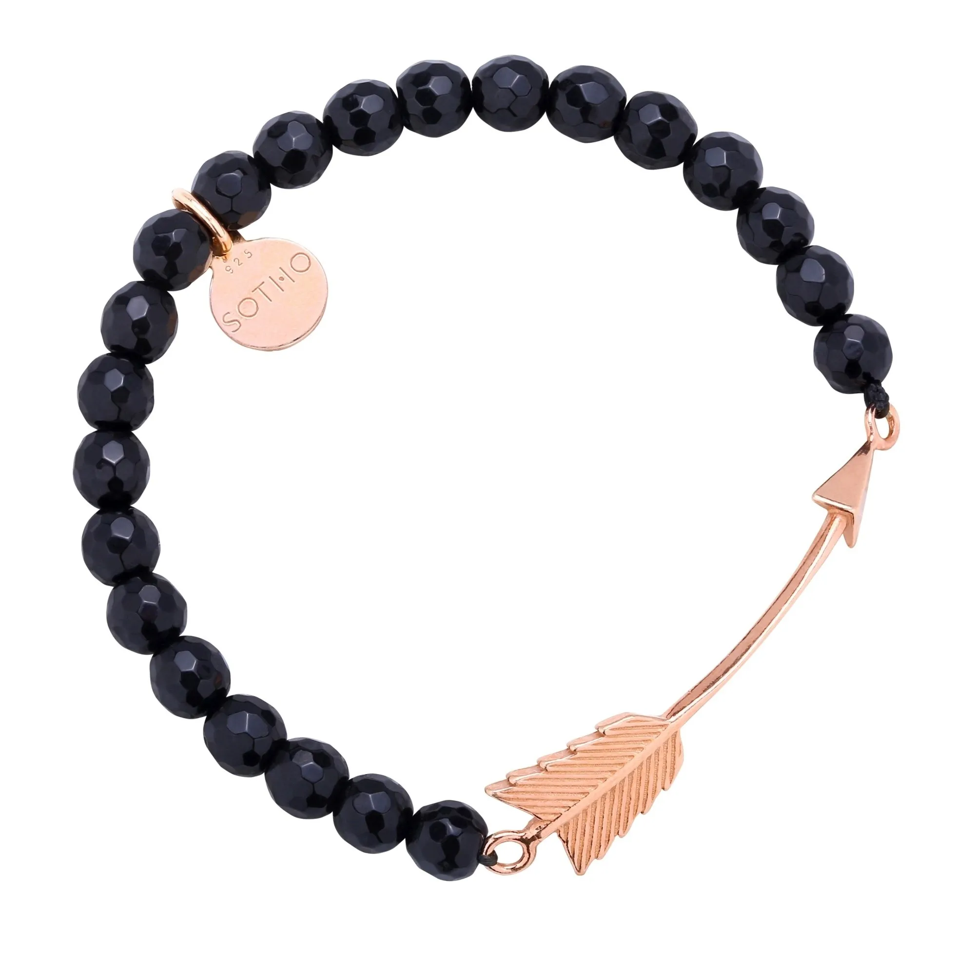 Czarna bransoletka z fasetowanego onyksu ze strzałą z różowego złota