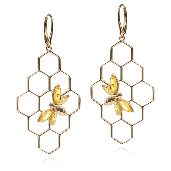 Kolczyki srebrne pozłacane z bursztynem - pszczoła na plastrze miodu - koniak