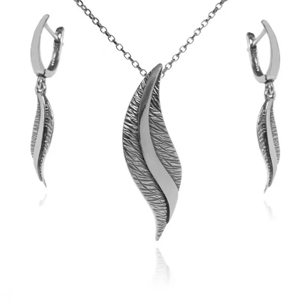 Komplet biżuterii srebrnej oksydowany  listki