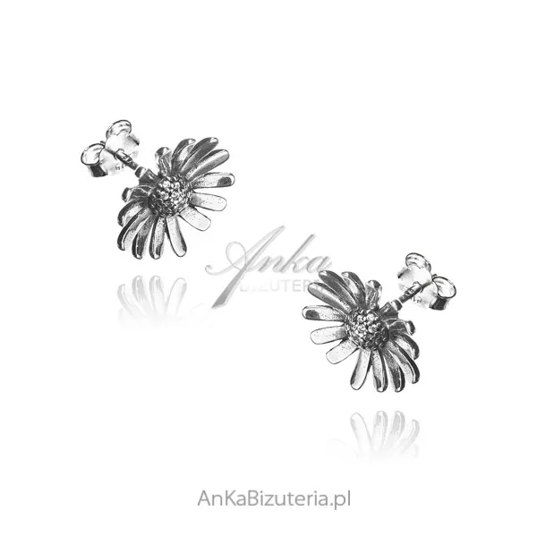 Kolczyki srebrne oksydowane  stokrotki