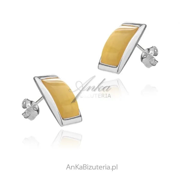 Piękne  kolczyki srebrne z żółtym bursztynem