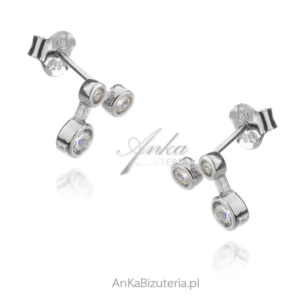 Srebrne kolczyki  z białymi cyrkoniami konstelacja