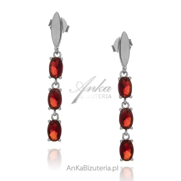 Kolczyki srebrne  z czerwonymi cyrkoniami