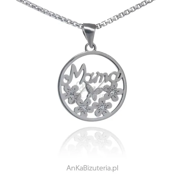 Srebrna zawieszka z napisem mama