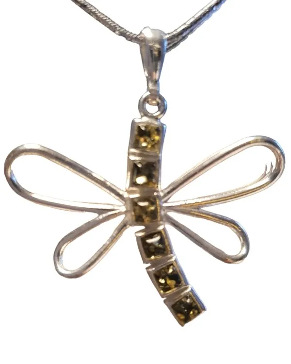 Zawieszka srebrna ważka z zielonym bursztynem