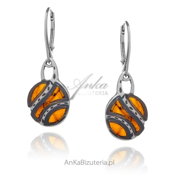 Kolczyki srebrne z bursztynem  - stylowe kolczyki z wiśniowym bursztynem