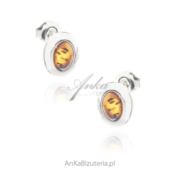 Kolczyki srebrne z bursztynem koniakowym  owalne