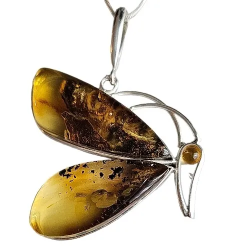 Niesamowita zawieszka srebrna z bursztynem motyl - unikat