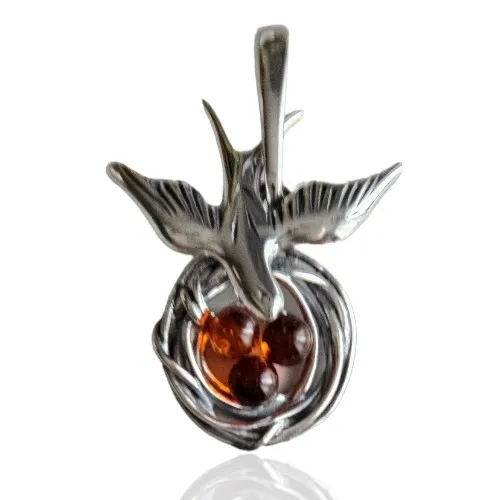 Srebrna zawieszka z bursztynem jaskółka nad gniazdem