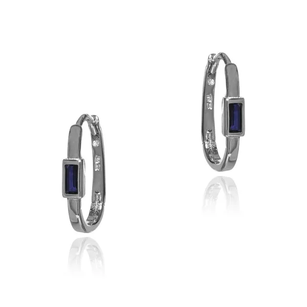 Subtelne kolczyki  srebrne z szafirową cyrkonią hit sezonu!