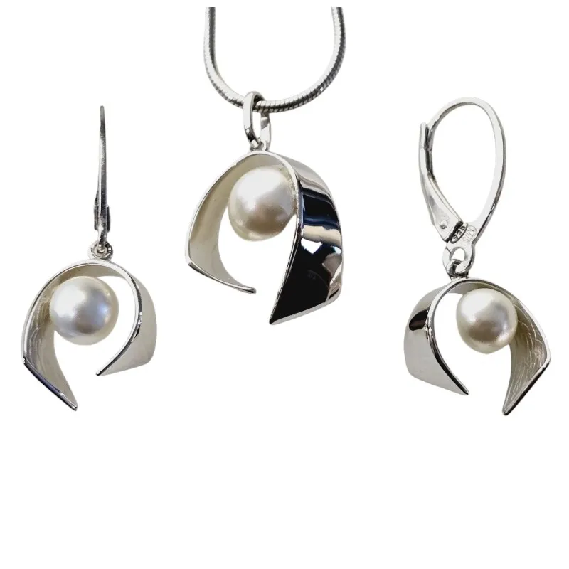 Piękny komplet srebrny z perełką - klasyczna elegancka  bizuteria