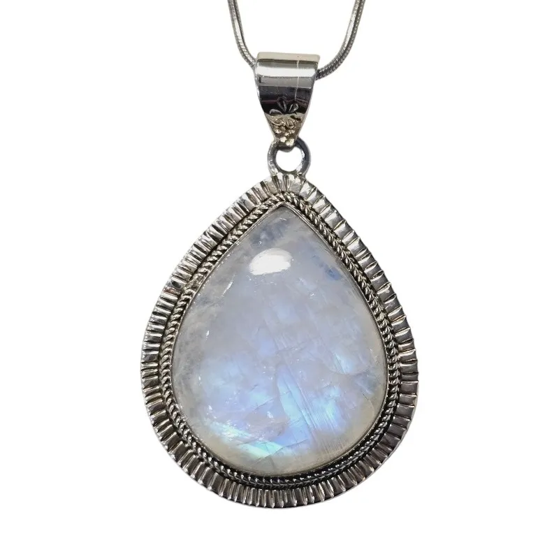 Piękna zawieszka srebrna z dużym kamieniem księżycowym z pięknym księżycowym blaskiem