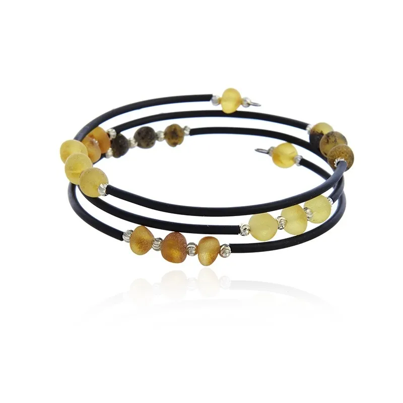 Bransoletka z matowym kolorowym  bursztynem na kauczukowej sprężynce