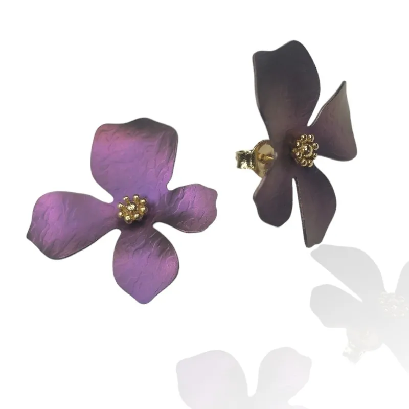 Kolczyki srebrne pozłacane z różowym  tytanem kwiat