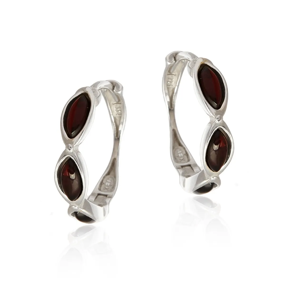 Kolczyki srebrne z wiśniowym bursztynem kółeczka