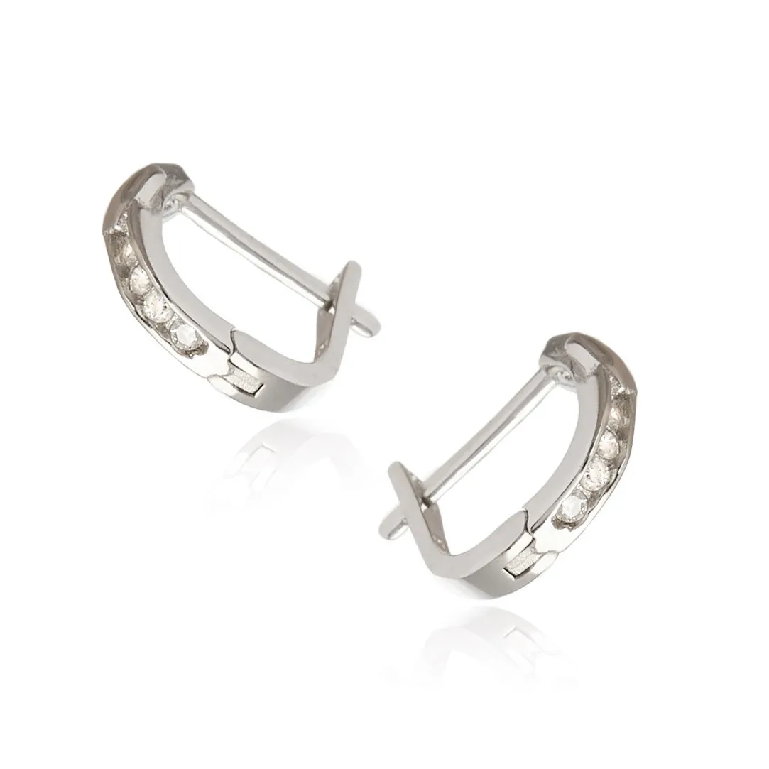 Subtelne kolczyki srebrne dla dziewczynki z białymi cyrkoniamii