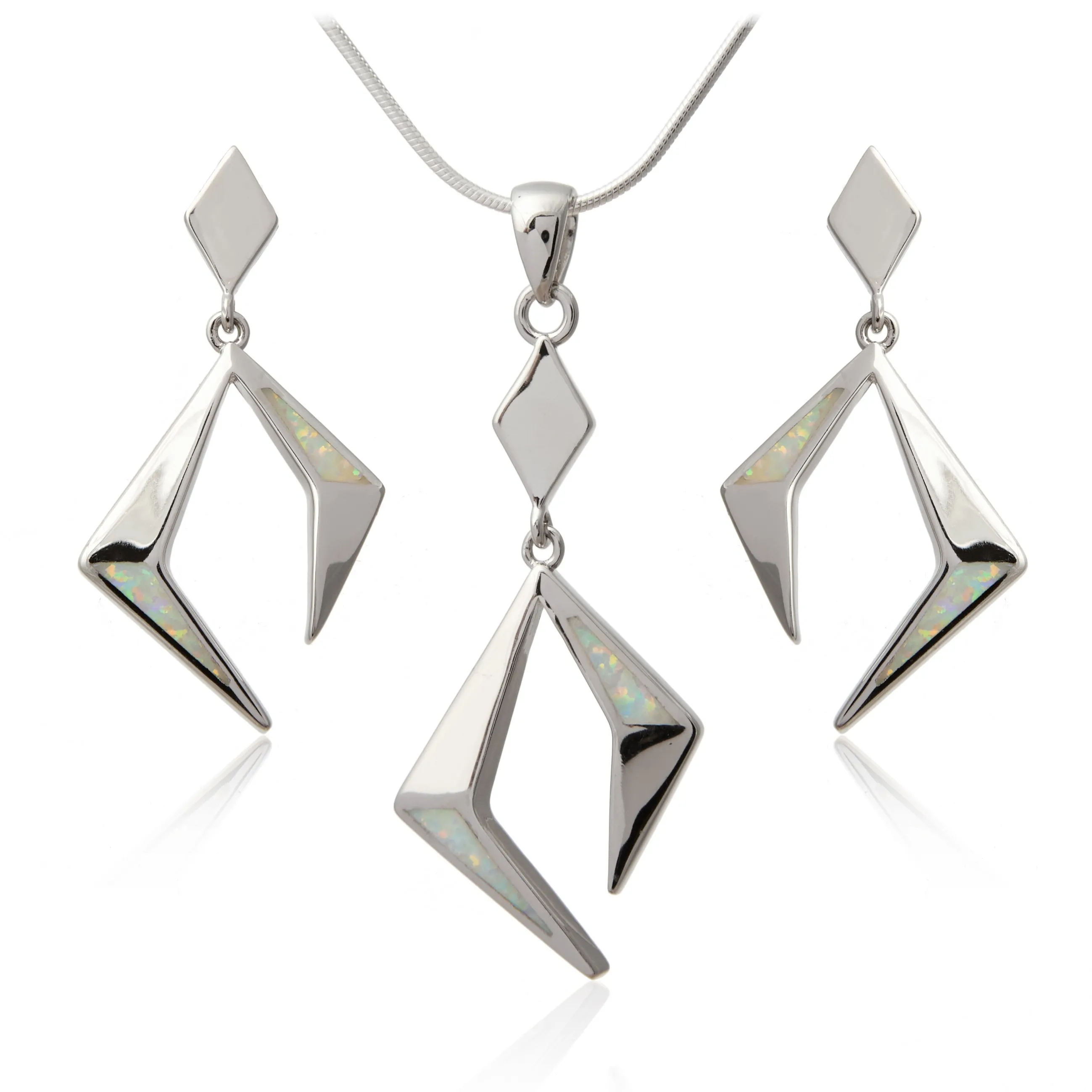 Komplet biżuterii srebrnej z białym opalem aurora white