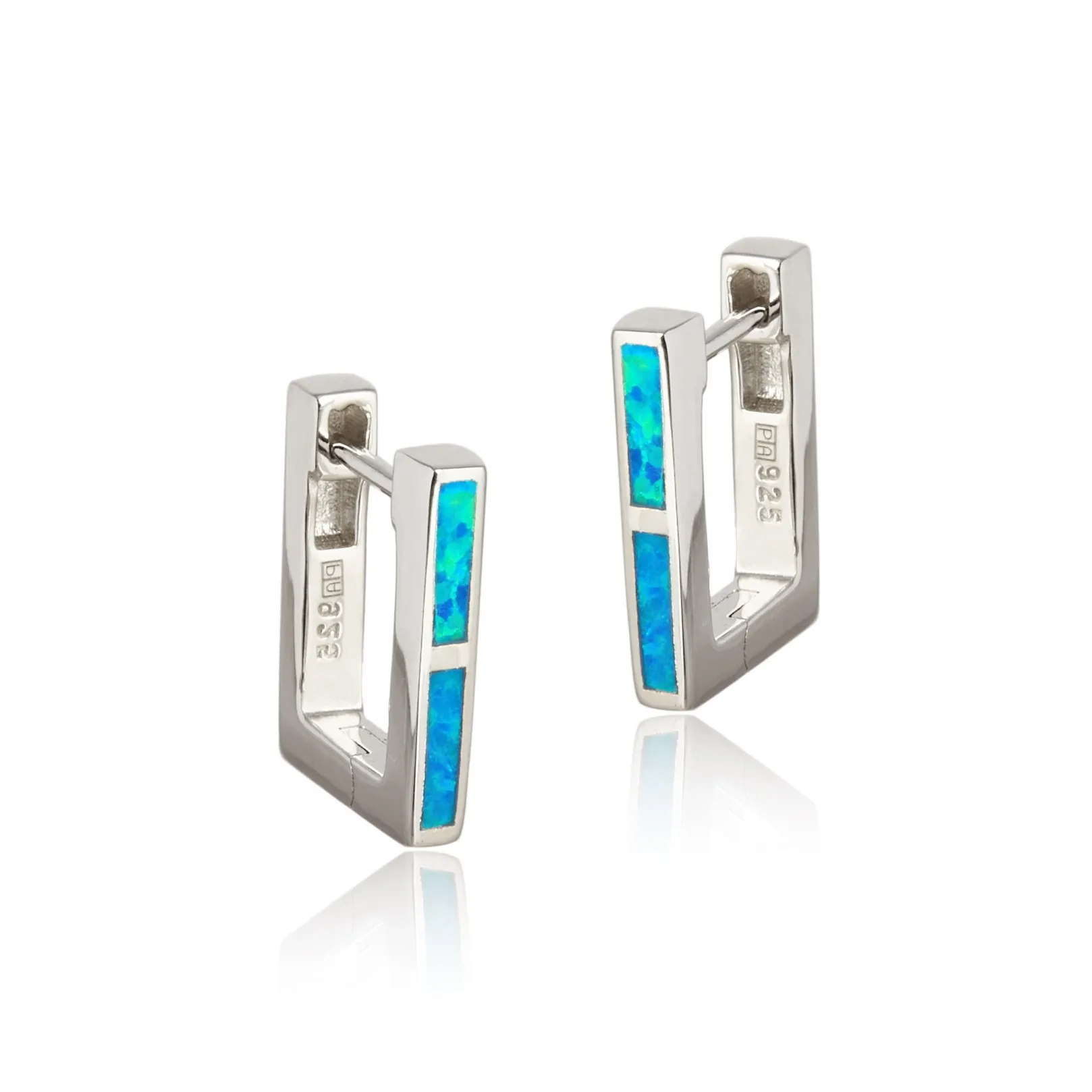 Kolczyki prostokąty z niebieskim opalem