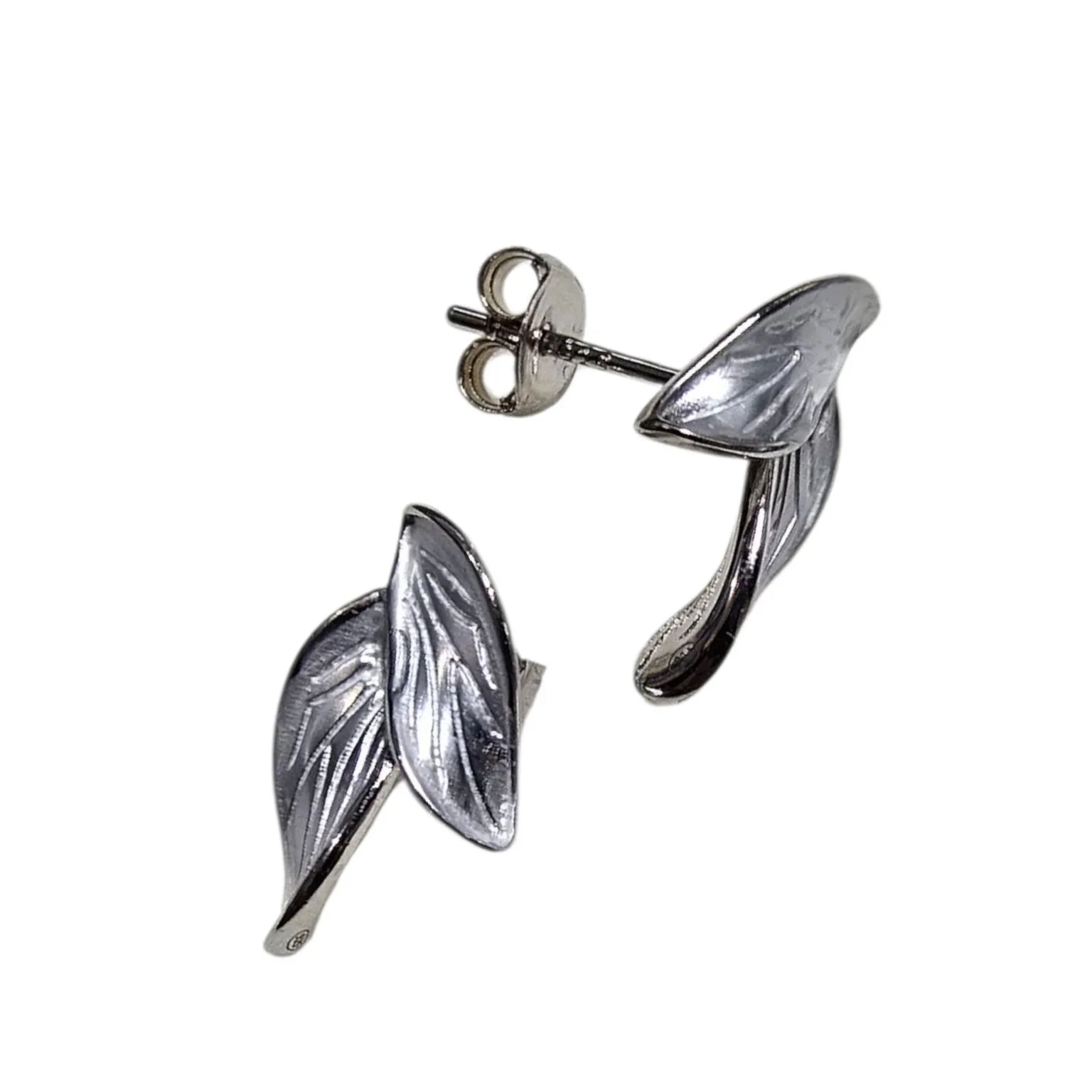 Kolczyki srebrne satynowane listki