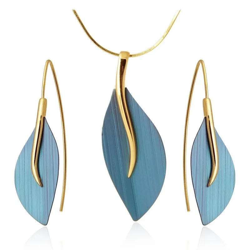 Komplet biżuteria srebrna pozłacana z tytanem louise