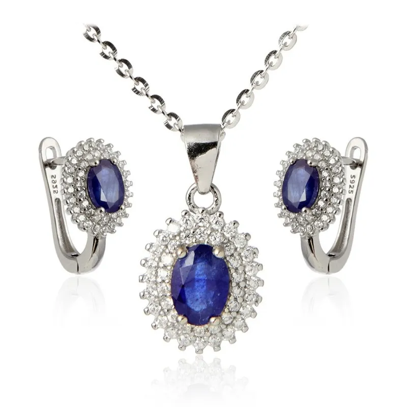Elegancki komplet biżuterii srebrnej z szafirami i cyrkoniami