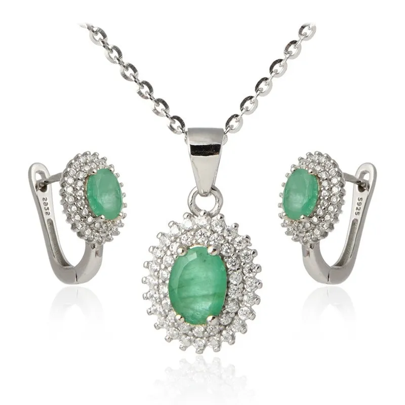 Elegancki komplet biżuterii srebrnej z szmaragdami i cyrkoniami