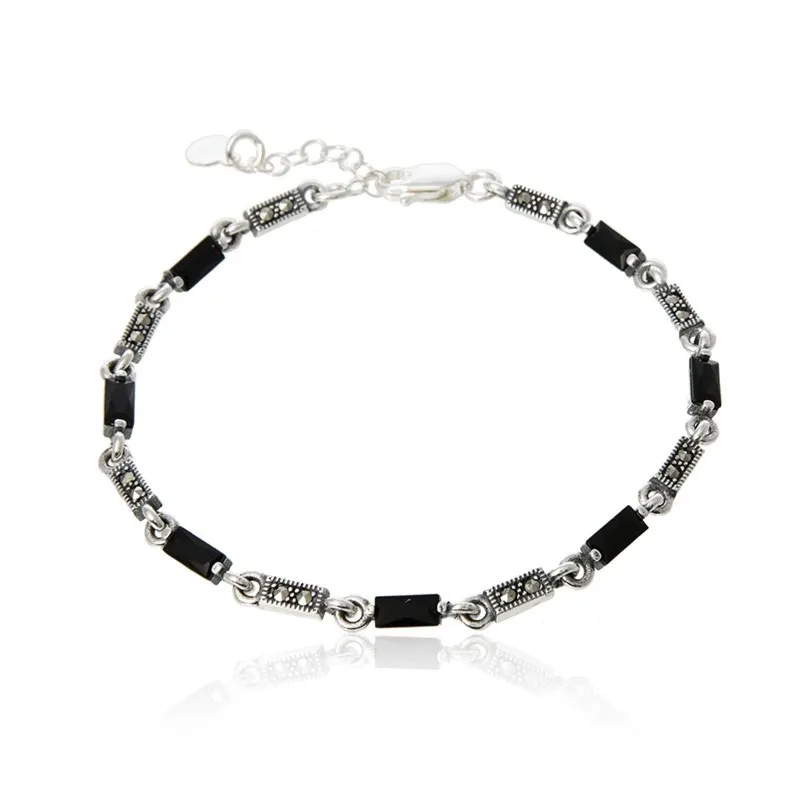 Bransoletka srebrna z markazytami i  czarnym onyksem