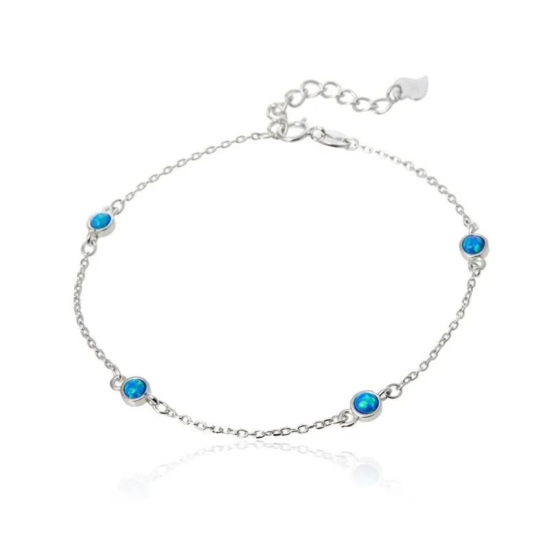 Bransoletka srebrna z niebieskim opalem na łańcuszku