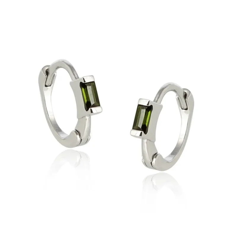 Kolczyki srebrne rodowane kółeczka z zielonym turmalinem