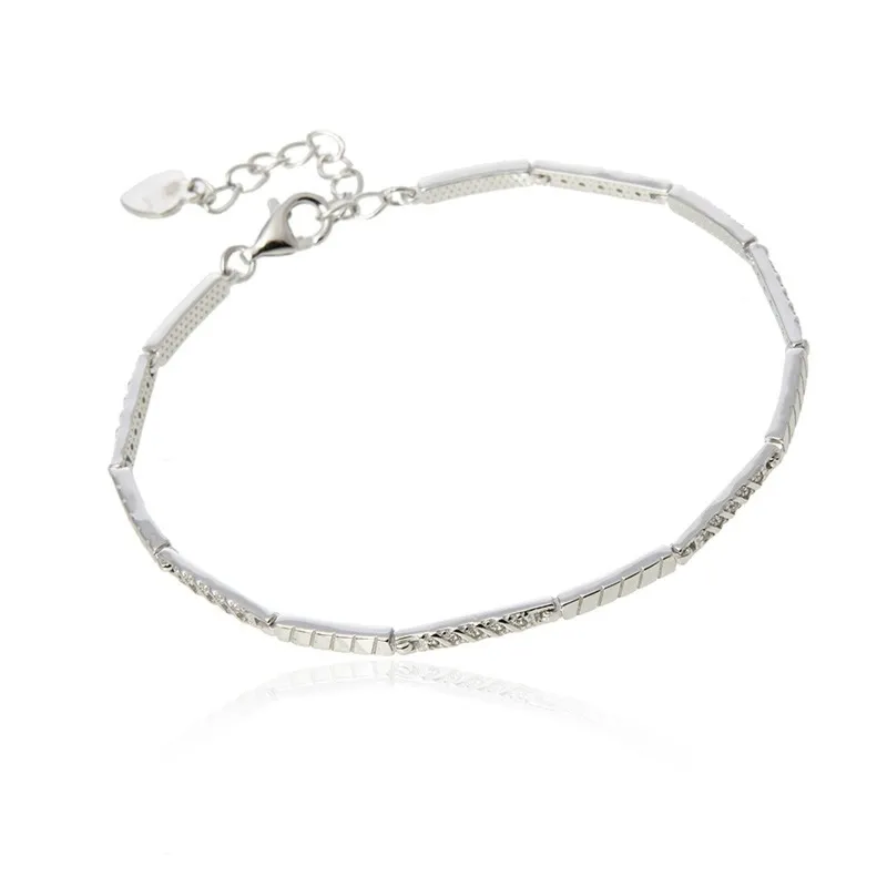 Wąska bransoletka srebrna diamentowana