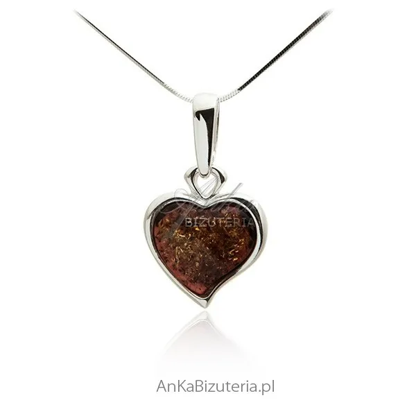 Małe serduszko z bursztynem biżuteria srebrna