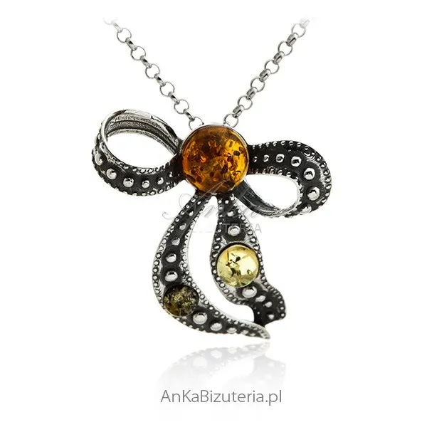 Wisiorek srebrne z bursztynem