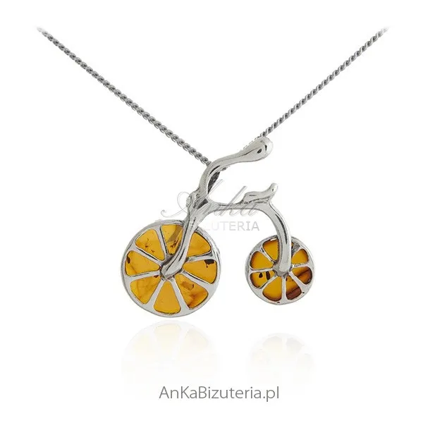 Wisiorek srebrny z bursztynem rowerek