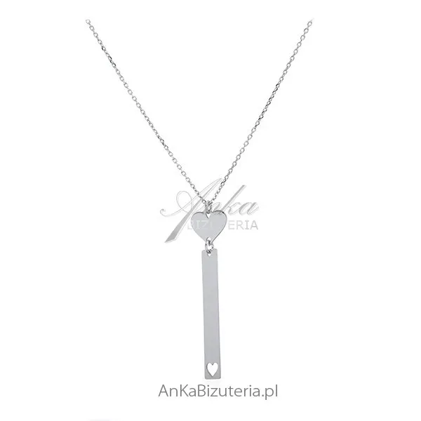 Naszyjnik srebrny z serduszkiem - modna włoska biżuteria