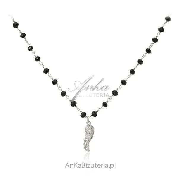 Srebrny naszyjnik z czarnymi onyksami  i "good luck"