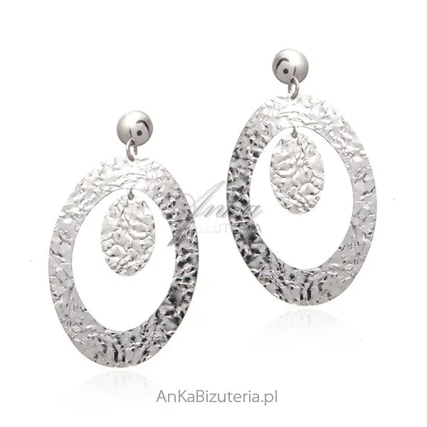 Duże srebrne kolczyki karbowane srebro