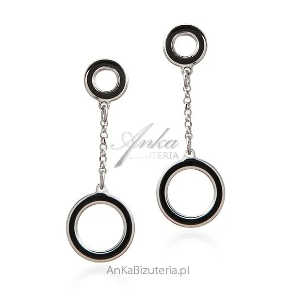 Kolczyki srebrne kółka z czarną emalią