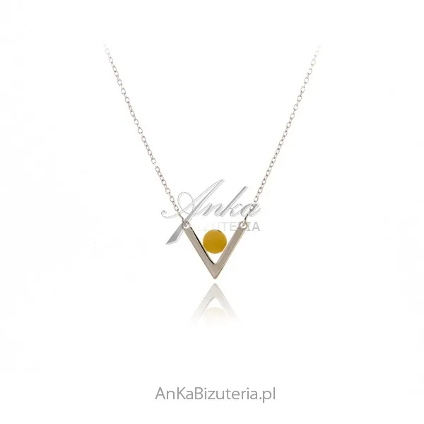 Srebrny  naszyjnik z delikatną przywieszką i kółkiem pozłacanym