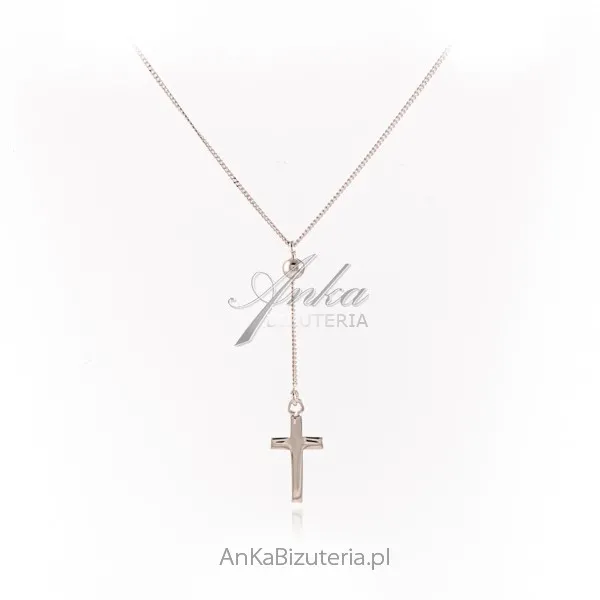 Srebrny naszyjnik z krzyżykiem