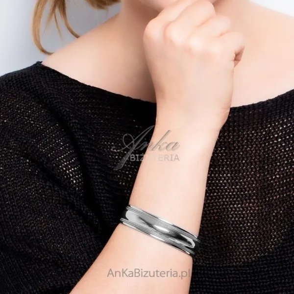 Srebrna bransoletka szeroka typu bangle oksydowana  1,6 cm