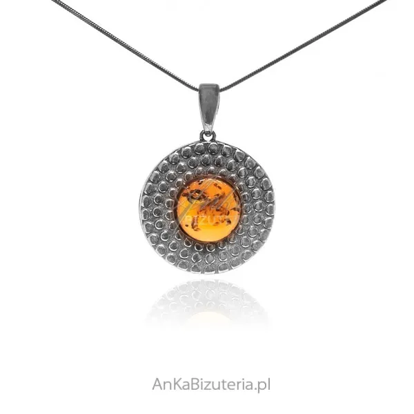 Zawieszka srebrna z bursztynem okrągła