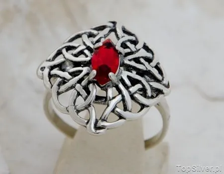 GALIA - srebrny pierścionek z rubinem