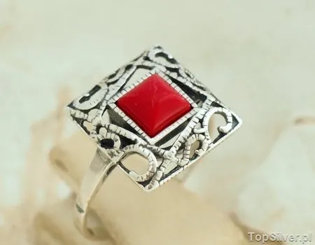 BROTO - srebrny pierścionek z koralem