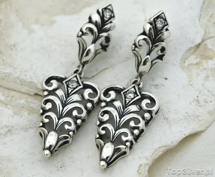 MERCAT - srebrne długie kolczyki z kryształem