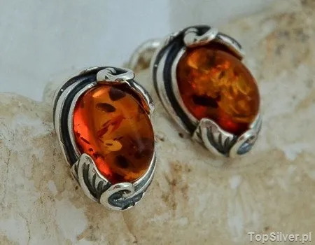 INES - srebrne kolczyki z bursztynem