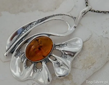 GIRONA - srebrny wisior z bursztynem